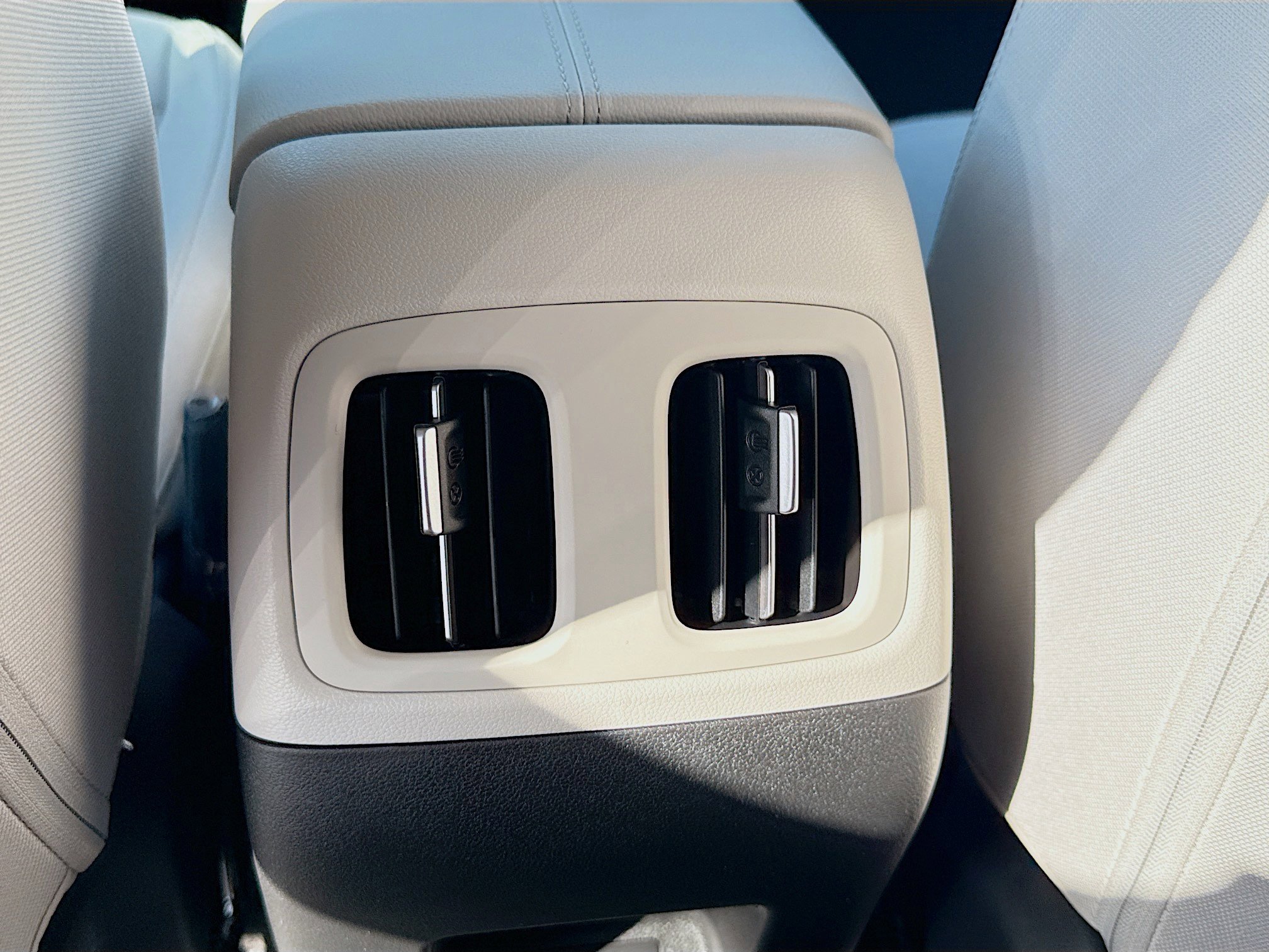 New 2026 Hyundai Tucson SEL image 17