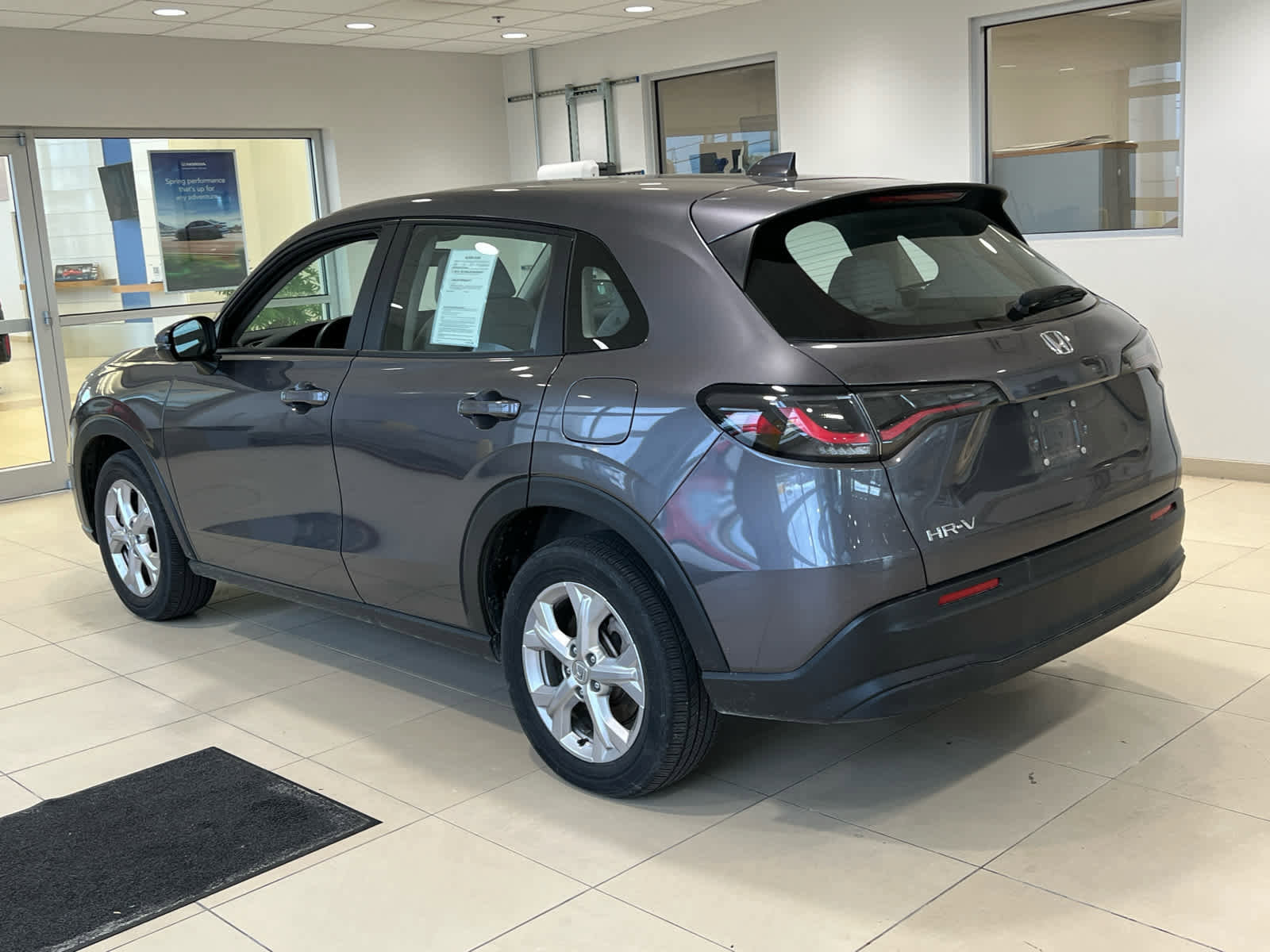 Used 2024 Honda HR-V LX image 5