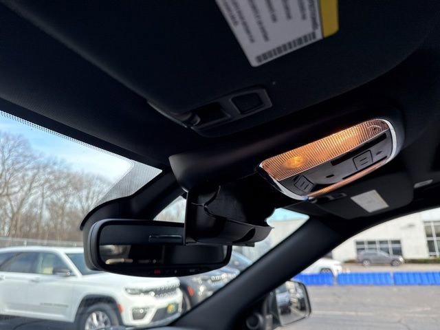 Certified 2022 Jeep Grand Cherokee Limited image 37