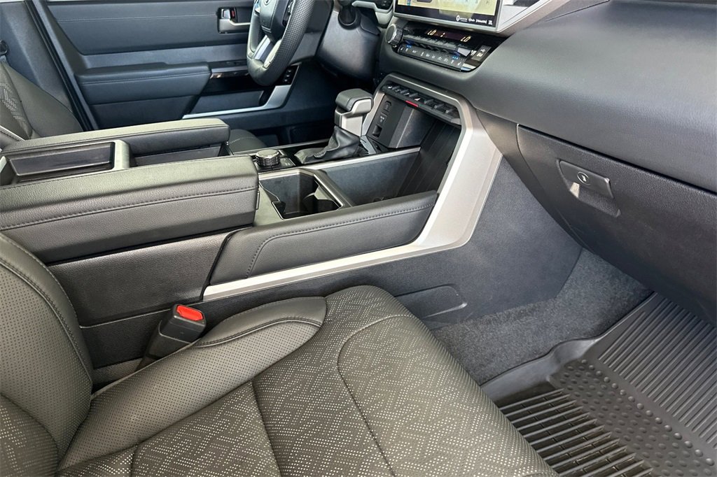 Used 2024 Toyota Tundra Limited image 15