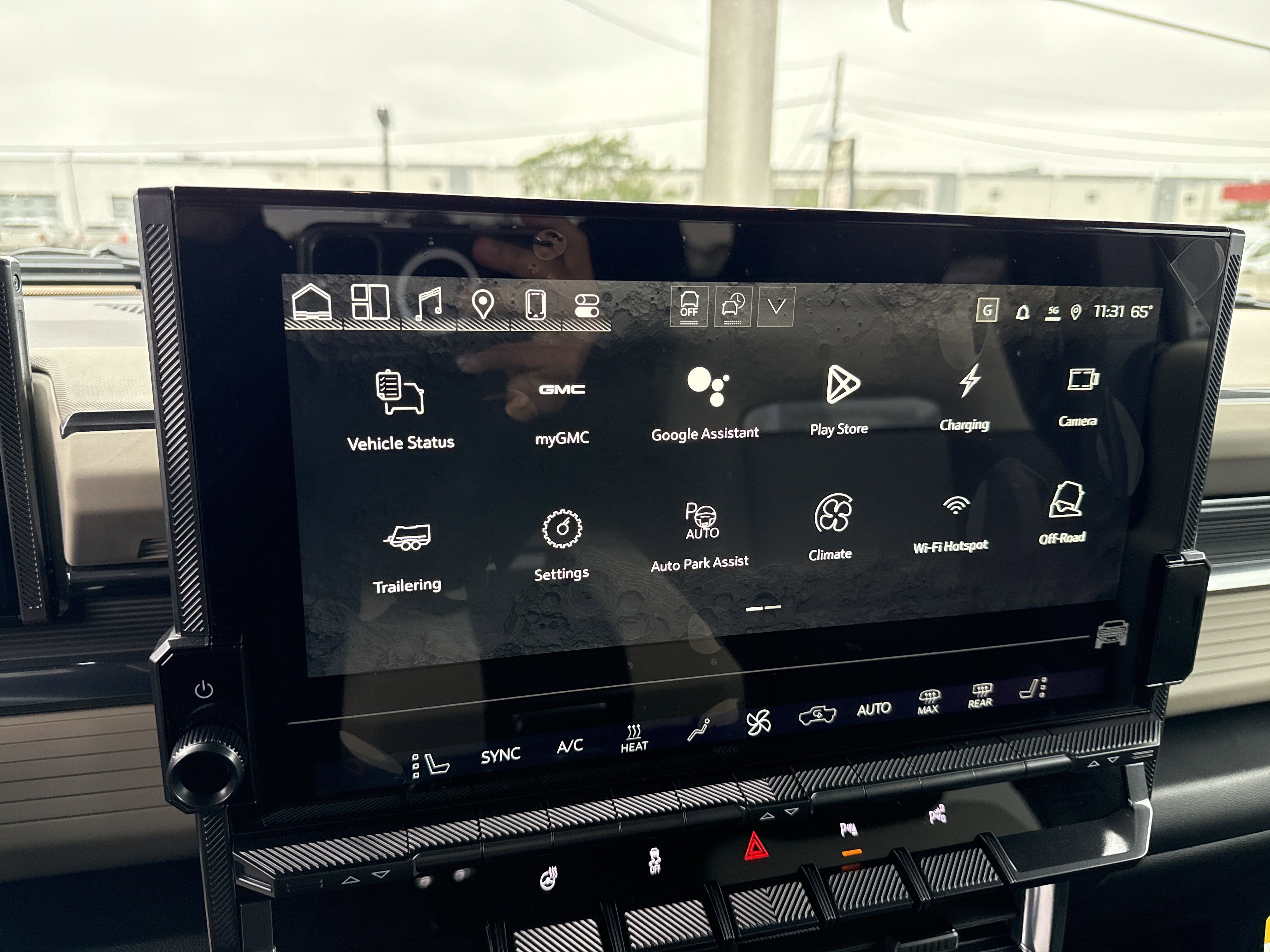 New 2026 GMC Hummer EV SUV image 12