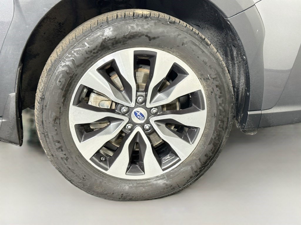 Used 2023 Subaru Outback Limited AWD/4WD image 31