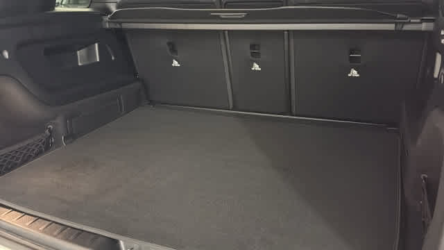 Certified 2026 Mercedes-Benz GLB 250 4MATIC image 36