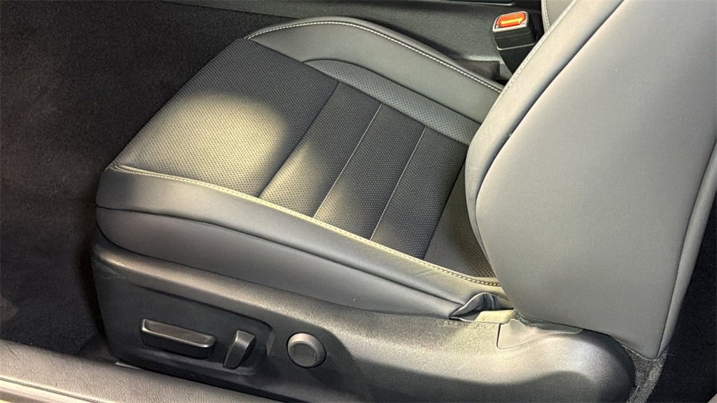 Certified 2023 Lexus RC 300 AWD w/ Premium Package image 18