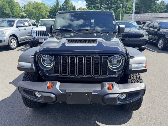 Used 2026 Jeep Gladiator Mojave AWD/4WD image 2