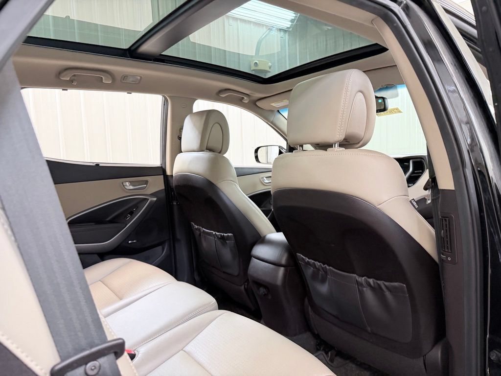 Used 2016 Hyundai Santa Fe Sport w/ Option Group 04 AWD/4WD image 34