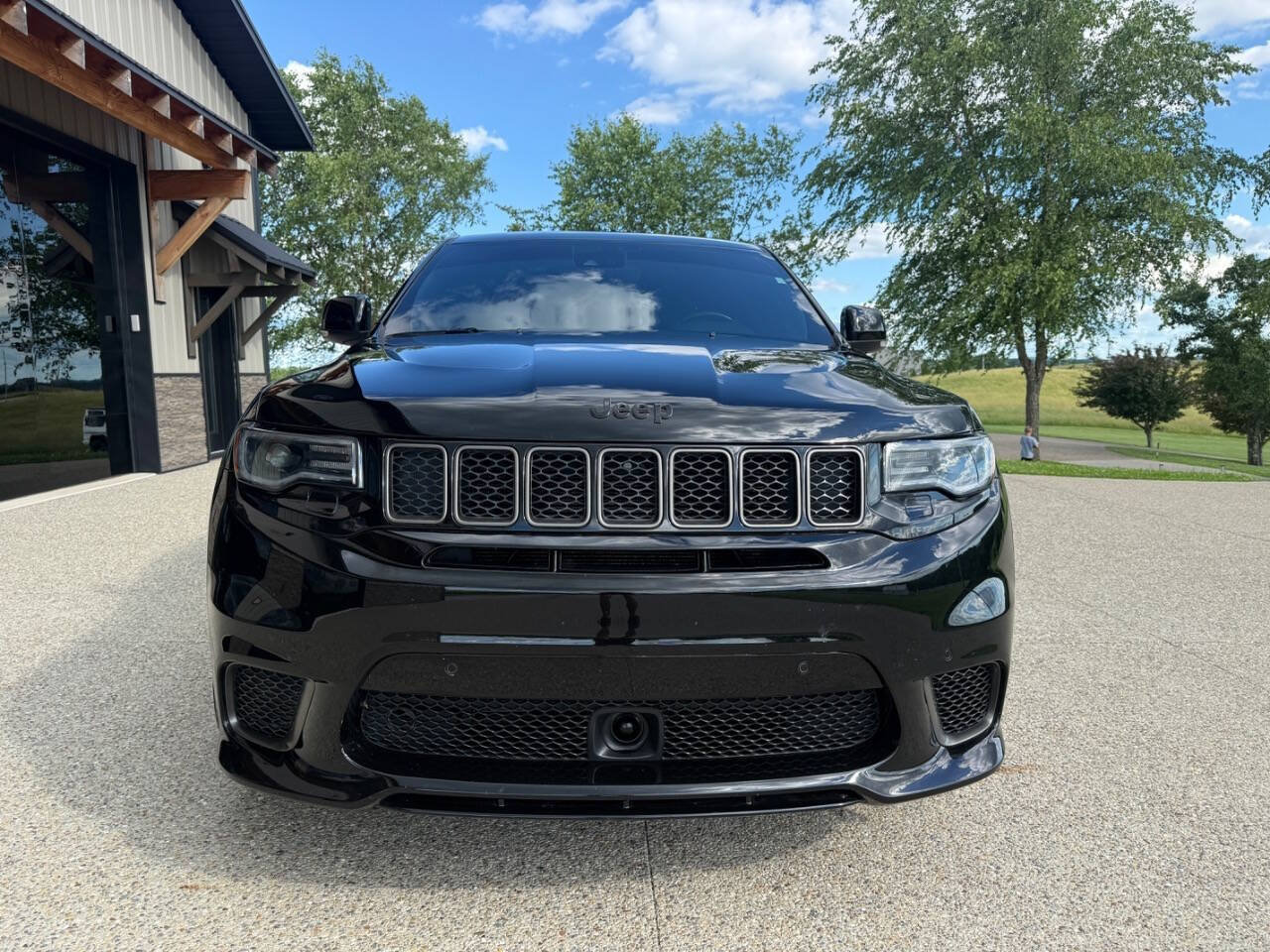 Used 2018 Jeep Grand Cherokee Trackhawk w/ Trailer Tow Group IV AWD/4WD image 2