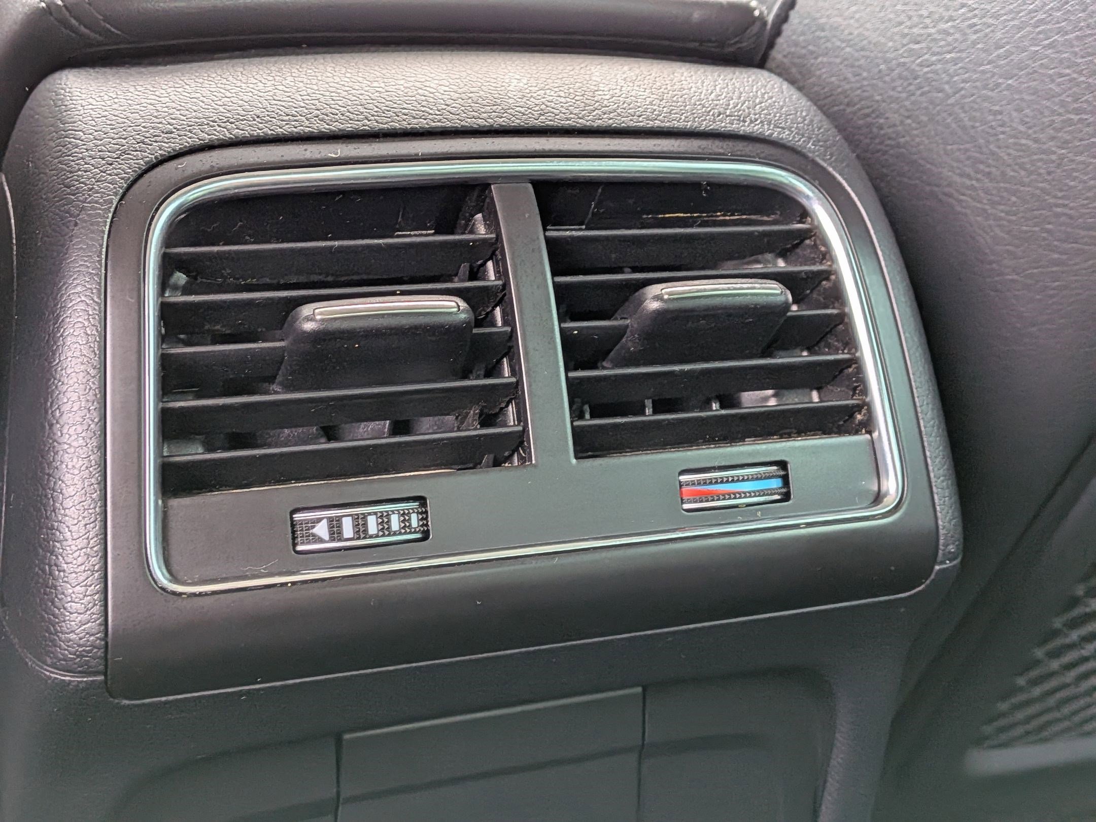 Used 2013 Audi A4 2.0T Prestige w/ Prestige Pkg image 26