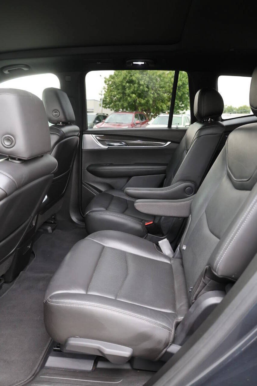 Used 2020 Cadillac XT6 Sport AWD/4WD image 18