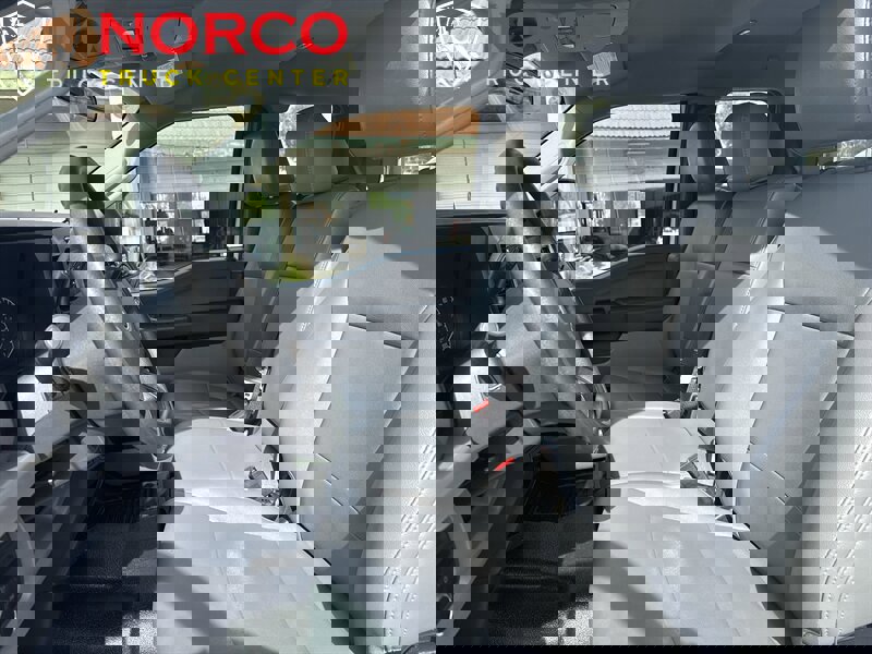 Used 2023 Ford F250 XL image 19