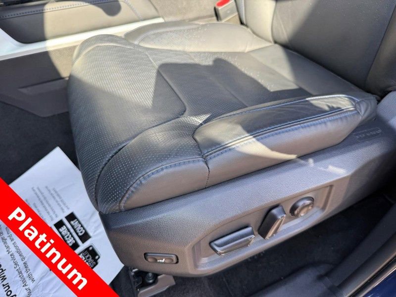 Used 2025 Toyota Sequoia Platinum image 18