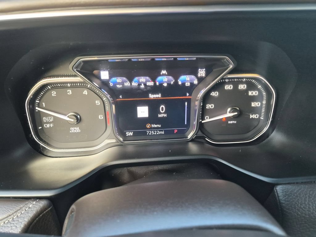 Used 2021 GMC Yukon XL Denali w/ Denali Premium Package AWD/4WD image 15