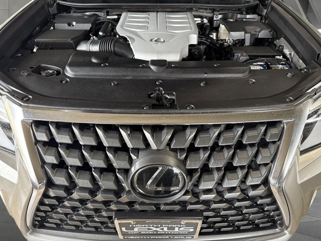 Certified 2020 Lexus GX 460 Premium w/ Premium Package AWD/4WD image 25