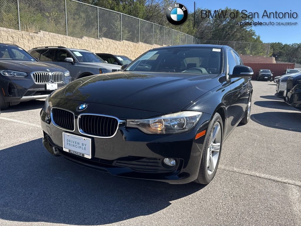 Used 2014 BMW 320i Sedan
