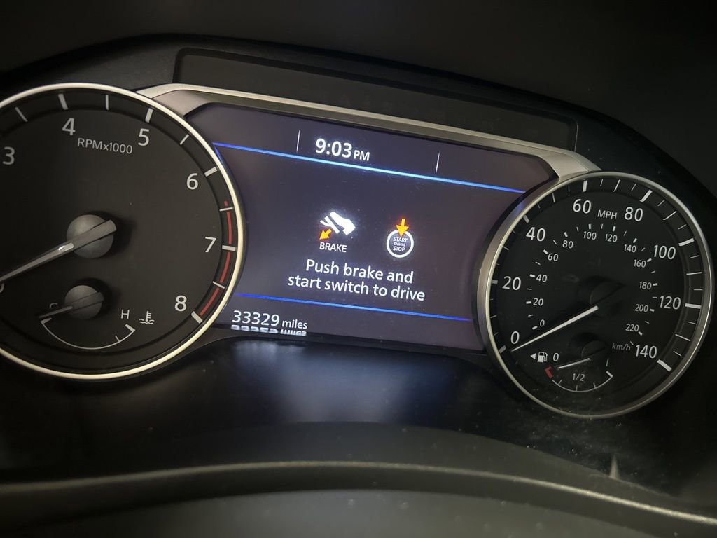 Used 2025 Nissan Altima 2.5 SV FWD image 3