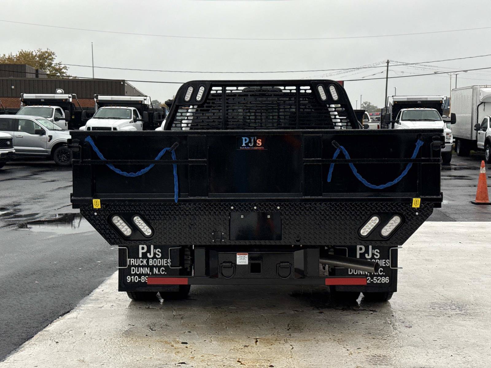 New 2026 Ford F350 XL w/ XL Chrome Package AWD/4WD image 4