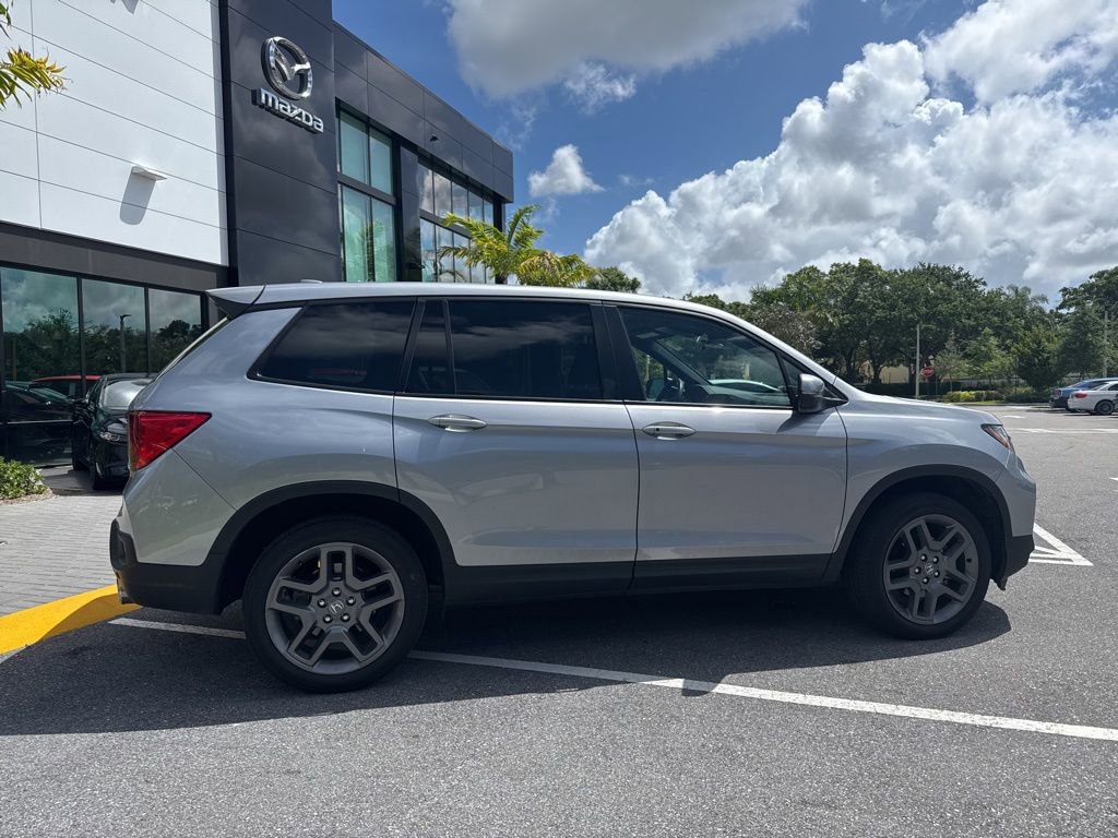 Used 2023 Honda Passport EX-L image 4