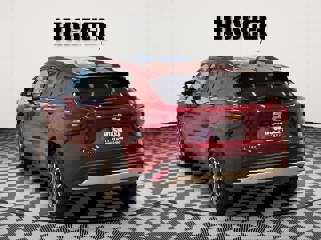 Used 2025 Chevrolet Trax LT image 4