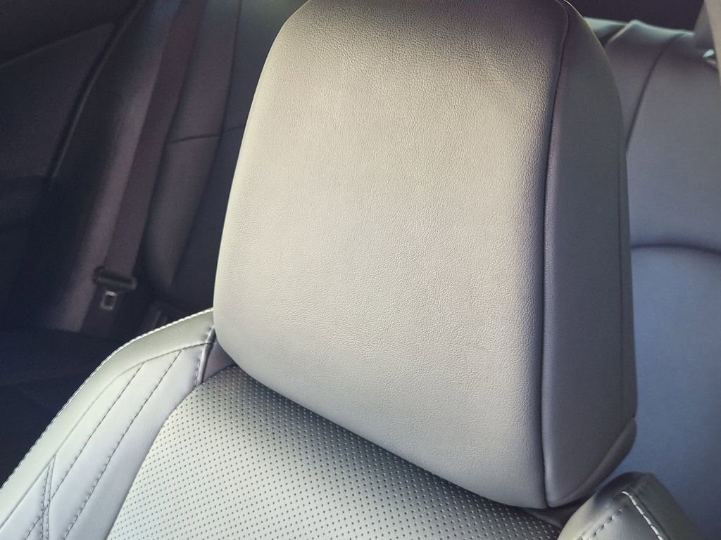 Used 2024 Lexus UX 250h AWD w/ Premium Package image 24