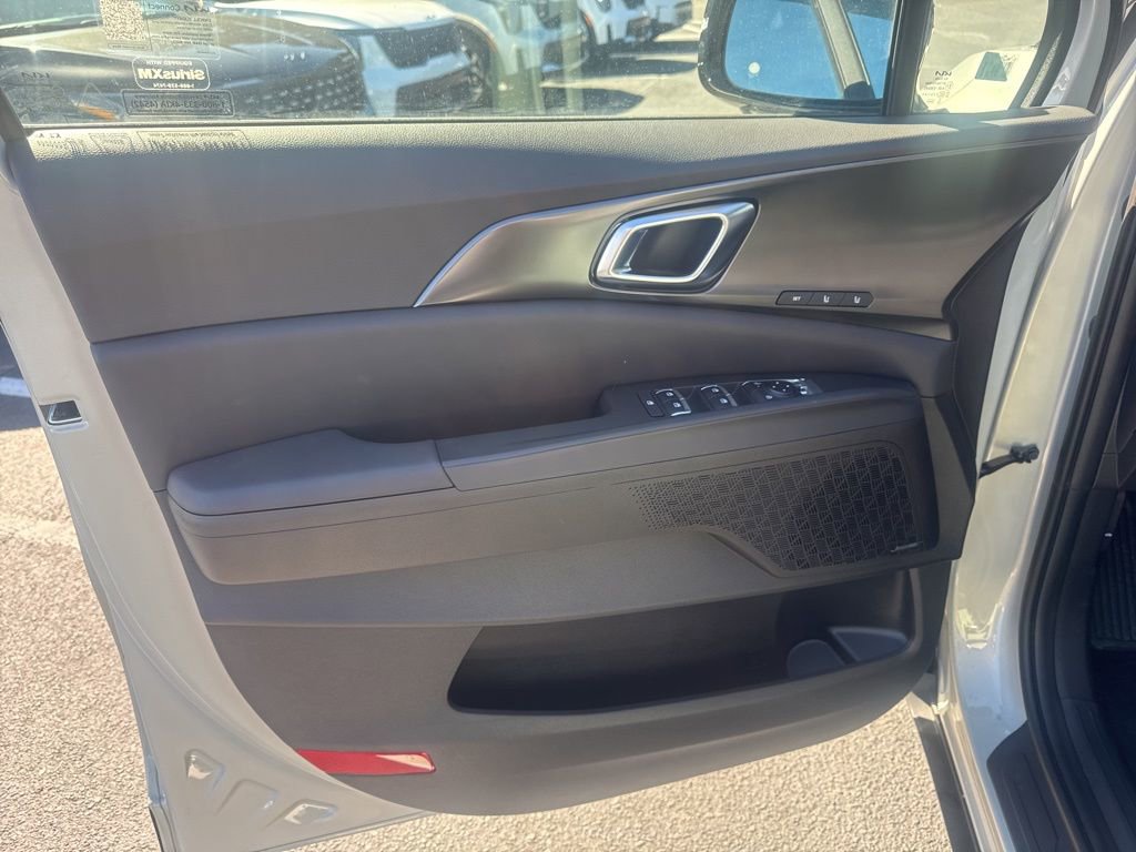 New 2026 Kia Carnival SX Prestige image 11