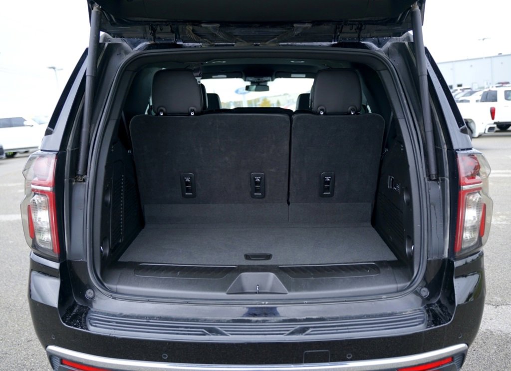 Used 2023 Chevrolet Tahoe LT w/ Luxury Package image 7