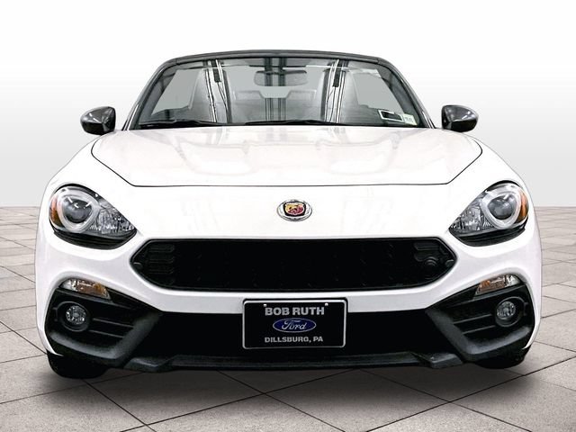 Used 2017 FIAT 124 Spider Abarth RWD image 3