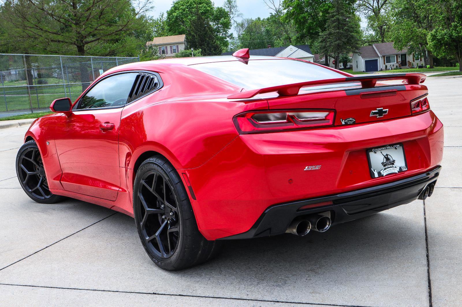 Used 2016 Chevrolet Camaro SS RWD image 18