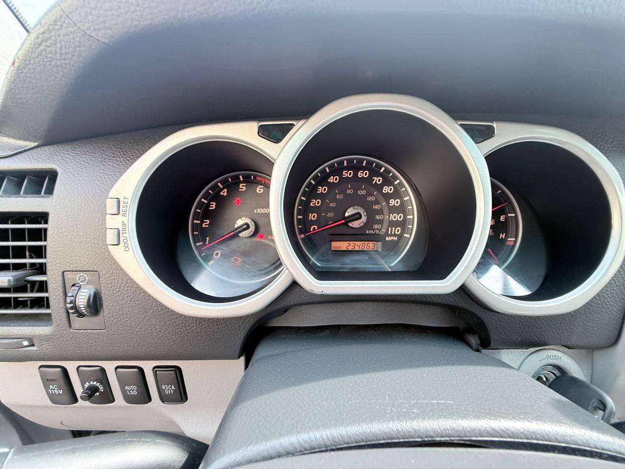 Used 2005 Toyota 4Runner Limited RWD image 14