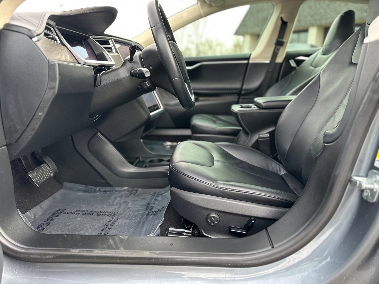 Used 2014 Tesla Model S 85 image 18