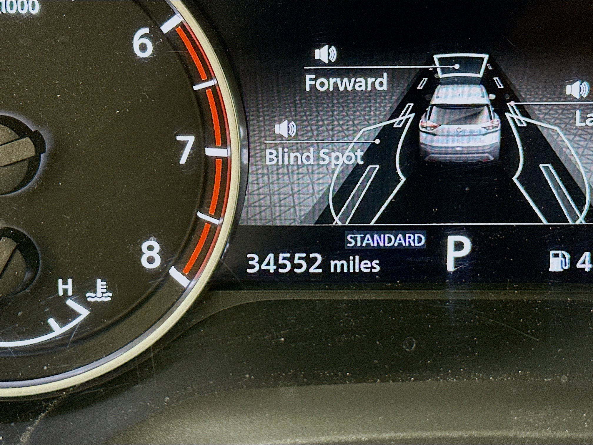 Used 2023 Nissan Rogue S image 19