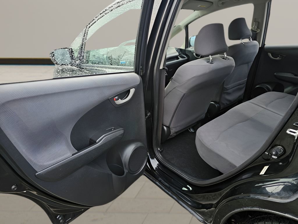 Used 2013 Honda Fit image 12