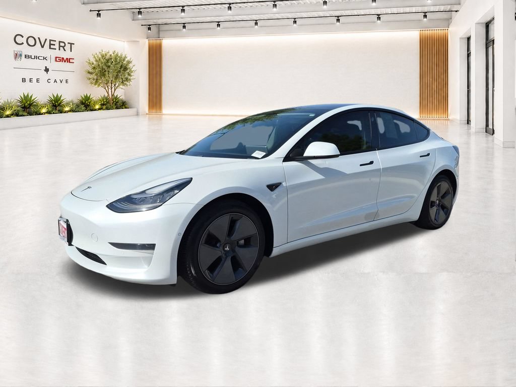 Used 2021 Tesla Model 3 Standard Range Plus RWD image 4