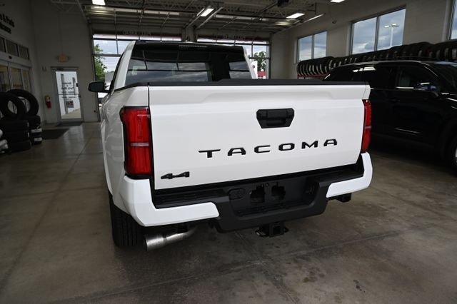 New 2026 Toyota Tacoma SR5 AWD/4WD image 7