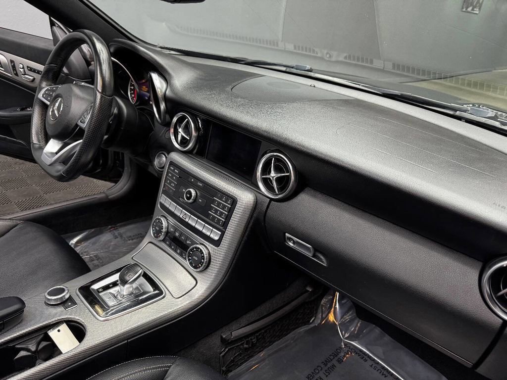 Used 2019 Mercedes-Benz SLC 300 w/ Premium Package image 51