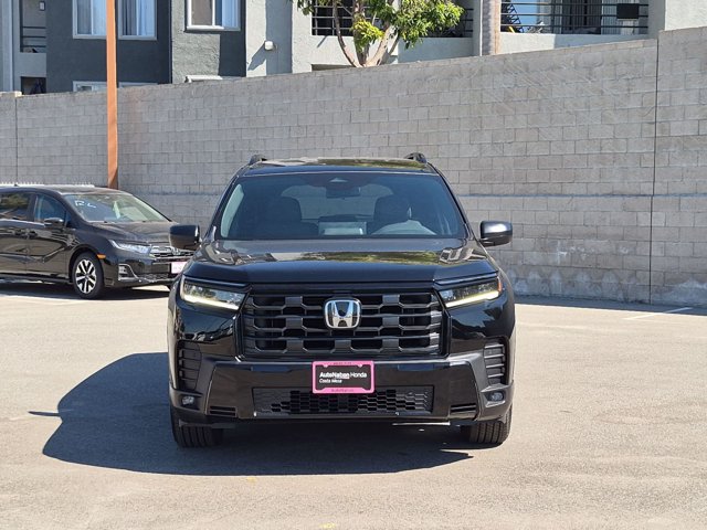 Used 2026 Honda Pilot Sport image 2