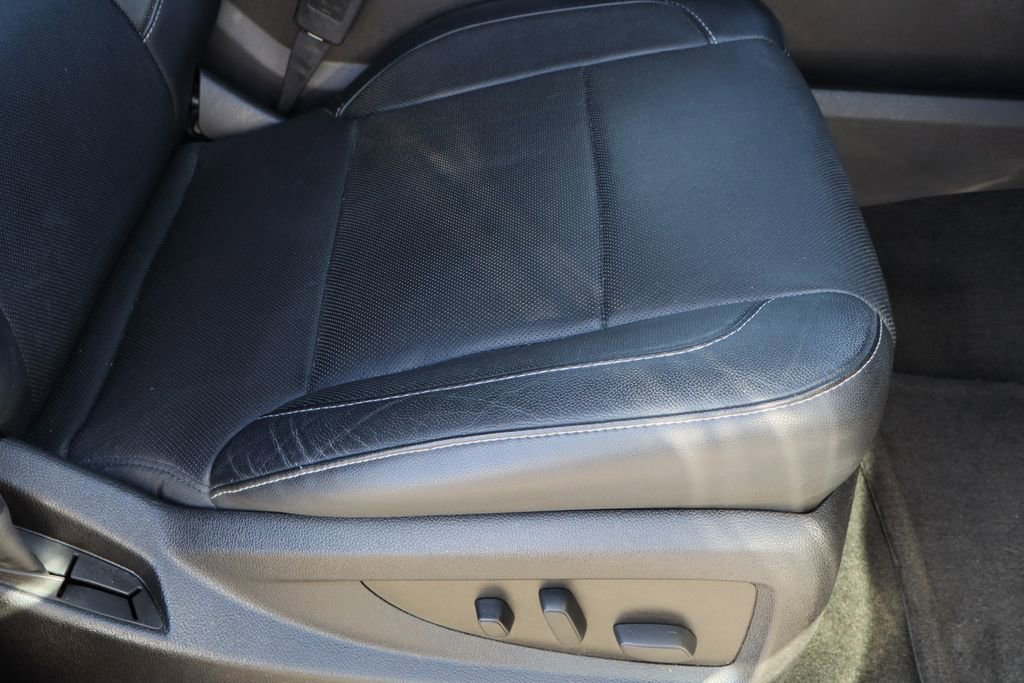 Certified 2016 GMC Yukon SLT w/ HD Trailering Package image 30