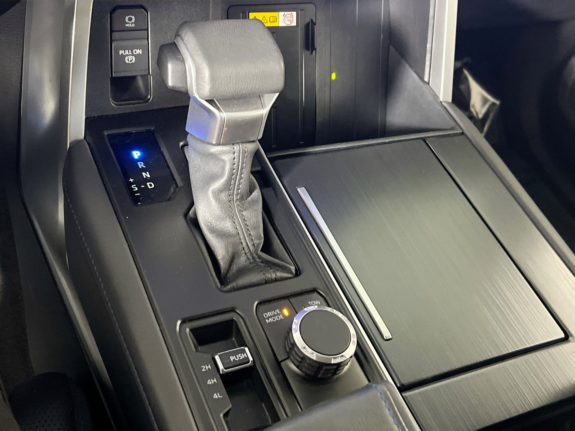 Used 2023 Toyota Tundra Platinum image 16