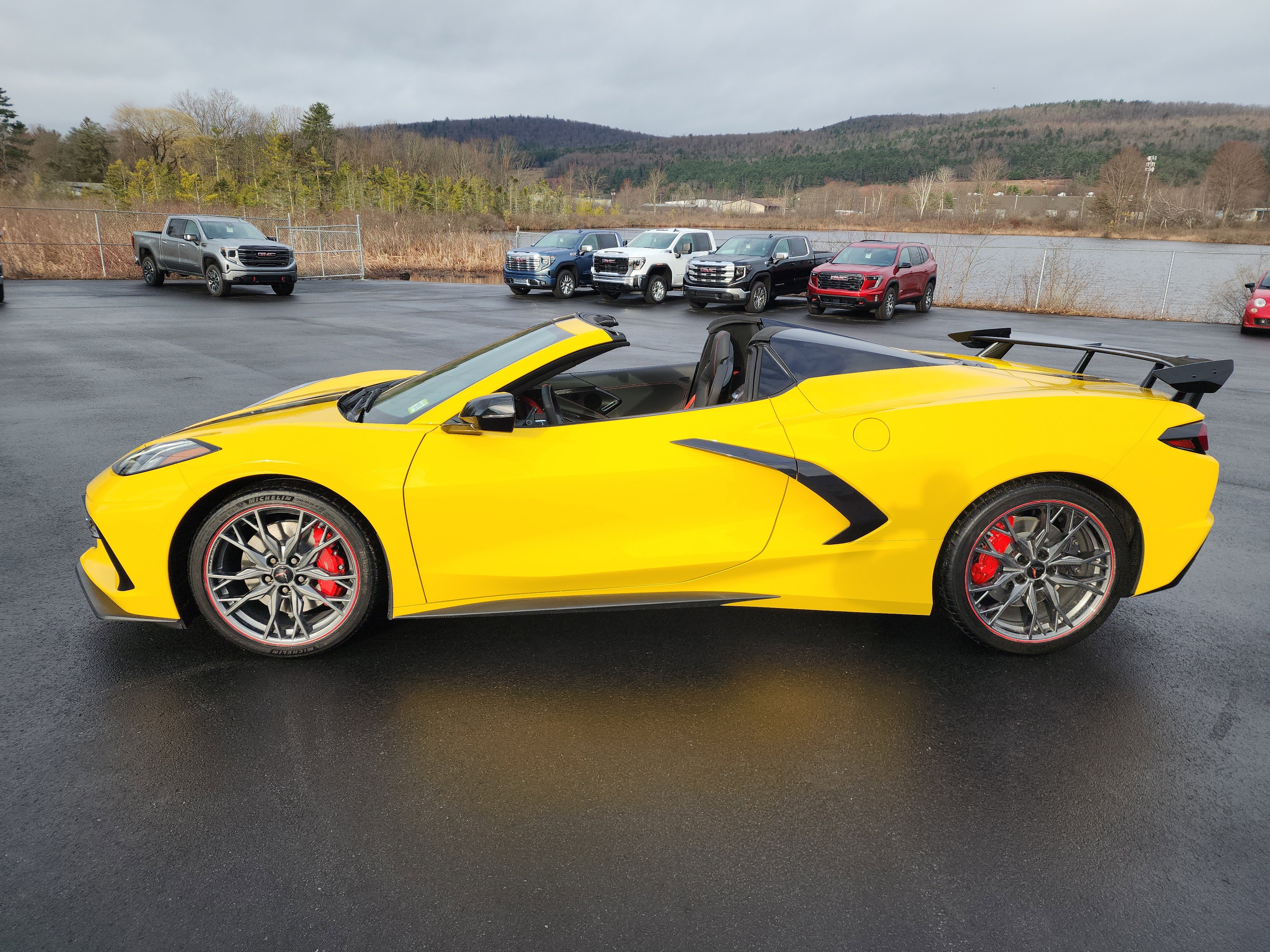 New 2026 Chevrolet Corvette Stingray Premium Conv w/ Z51 Performance Package image 5