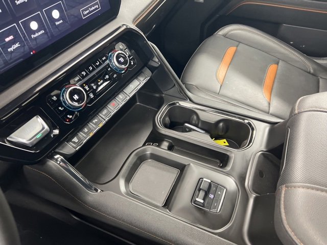 Used 2024 GMC Sierra 3500 AT4 w/ AT4 Premium Plus Package image 19