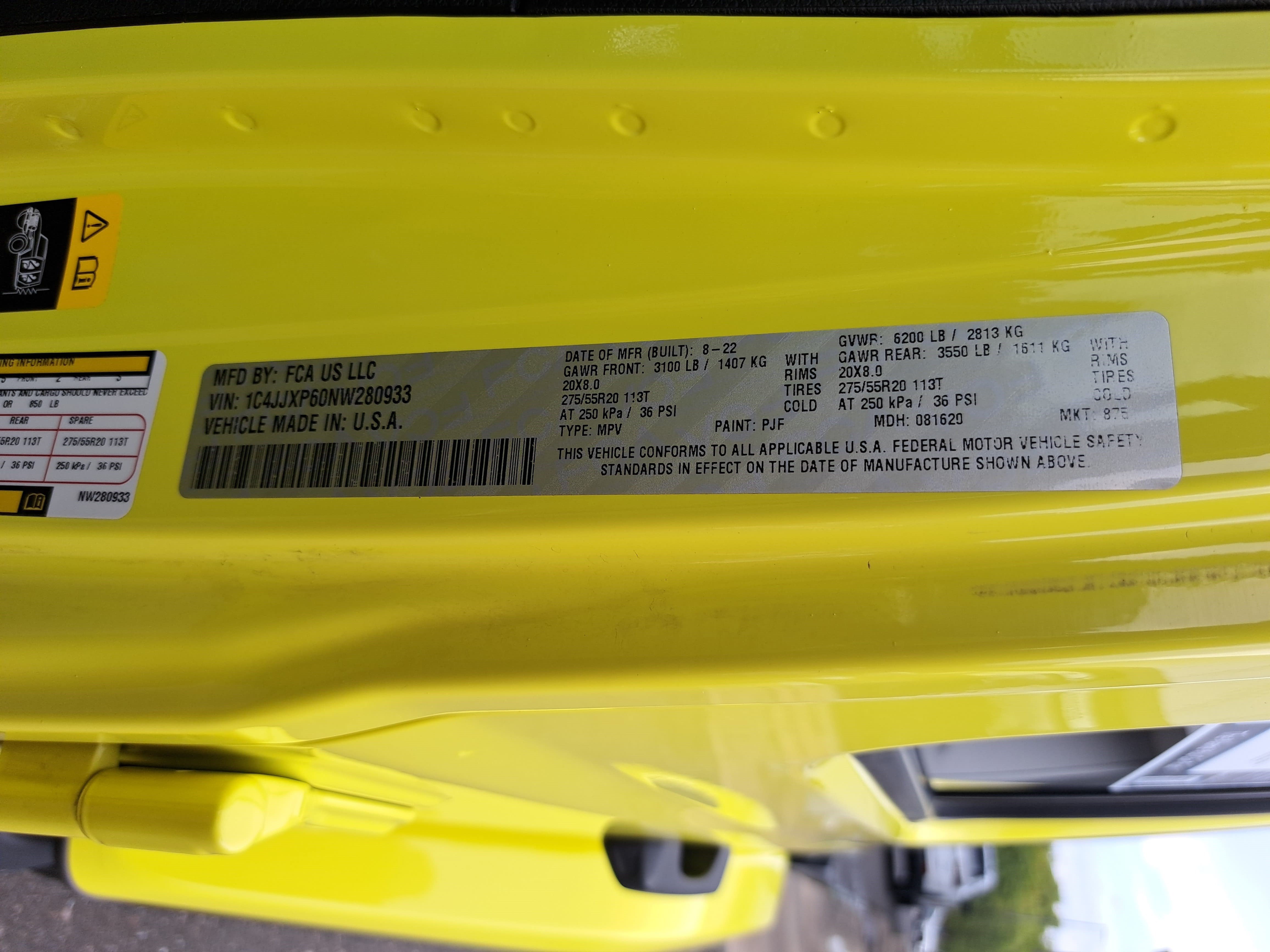 Used 2022 Jeep Wrangler Unlimited Sahara w/ Cold Weather Group AWD/4WD image 33