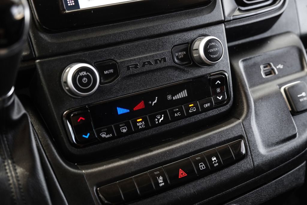 Used 2023 RAM ProMaster 3500 w/ Driver Convenience Group FWD image 21