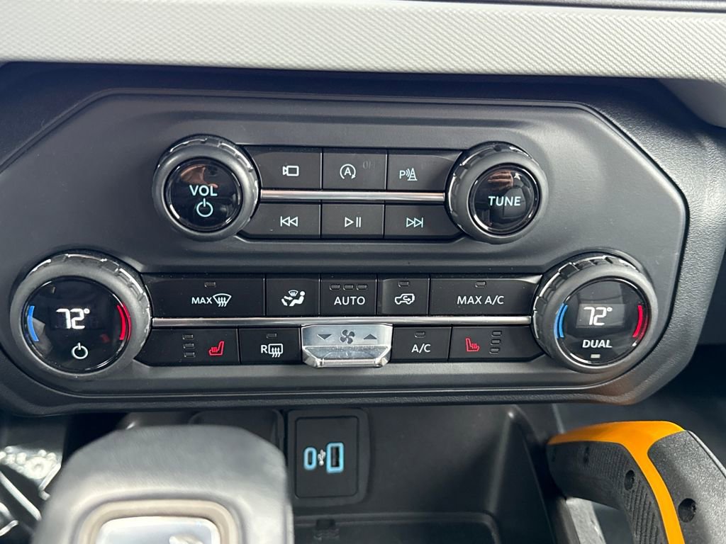 Used 2023 Ford Bronco Badlands w/ Sasquatch Package image 22