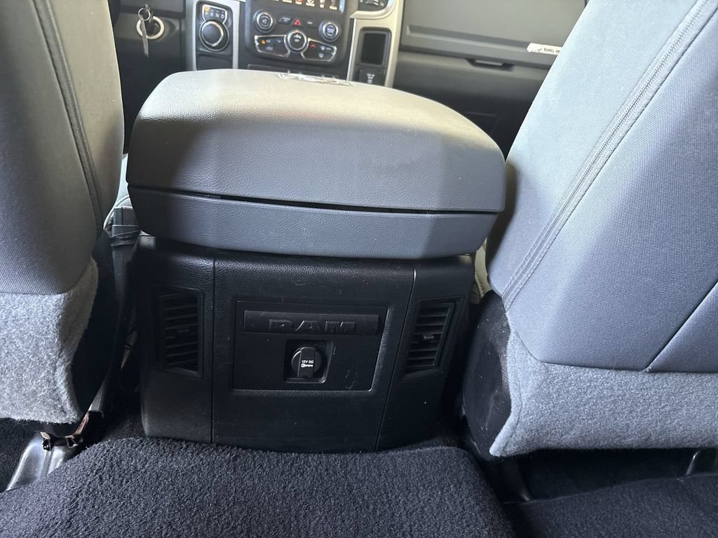 Used 2016 RAM 1500 Big Horn RWD image 21