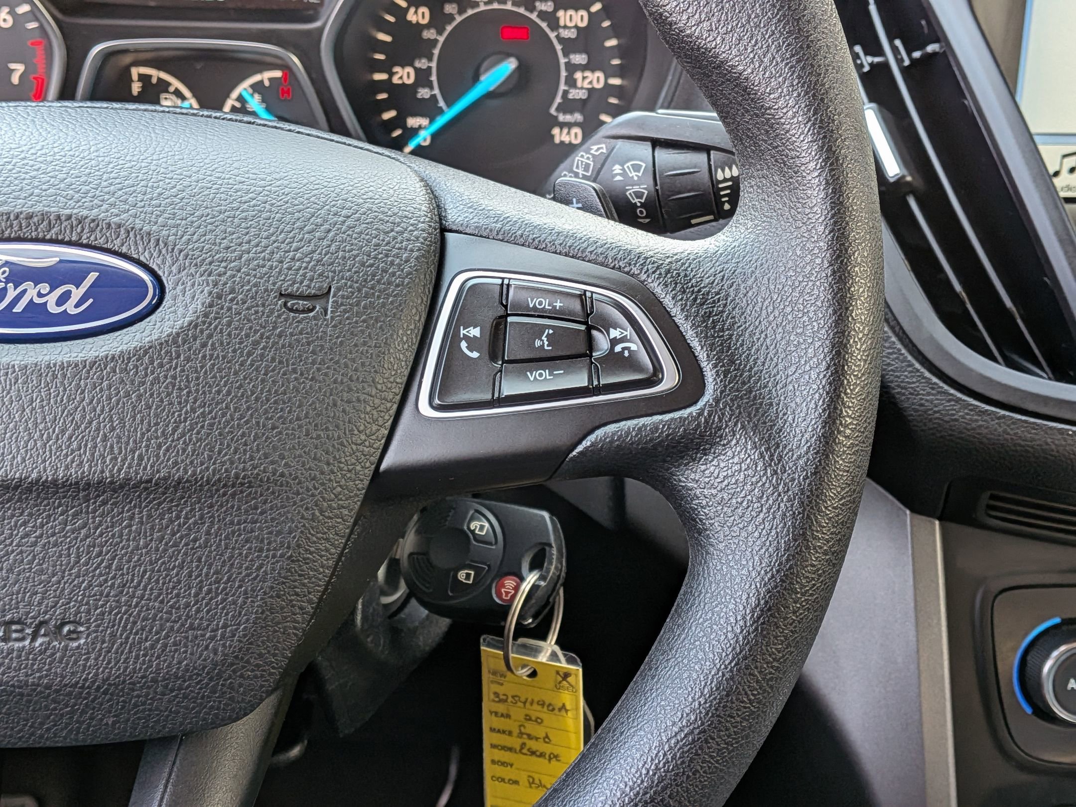 Used 2017 Ford Escape SE w/ Equipment Group 201A image 16