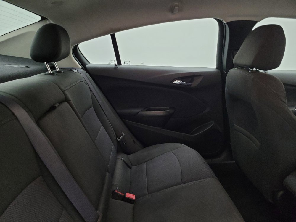 Used 2017 Chevrolet Cruze LT w/ Convenience Package FWD image 19