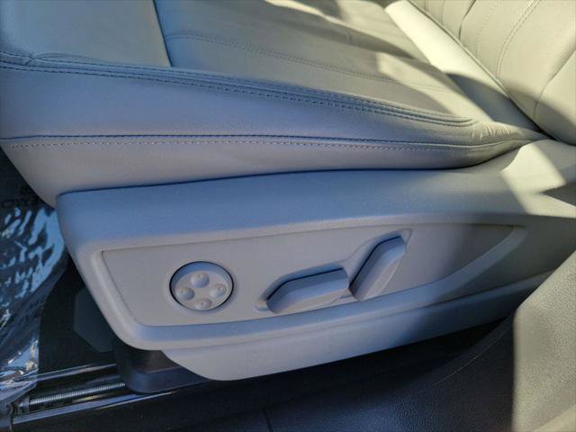 Certified 2023 Audi Q5 2.0T Premium w/ Convenience Package image 18