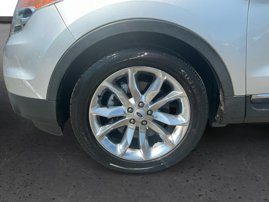 Used 2013 Ford Explorer Limited FWD image 13