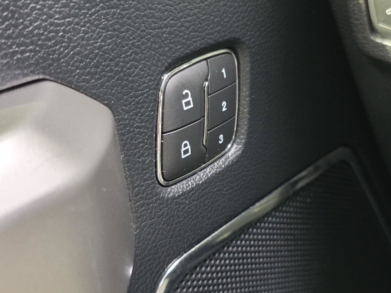 Used 2020 Ford F150 Lariat w/ Equipment Group 502A Luxury image 10