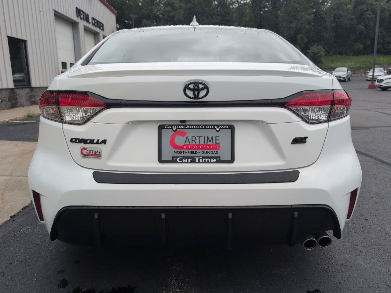 Used 2024 Toyota Corolla SE FWD image 7