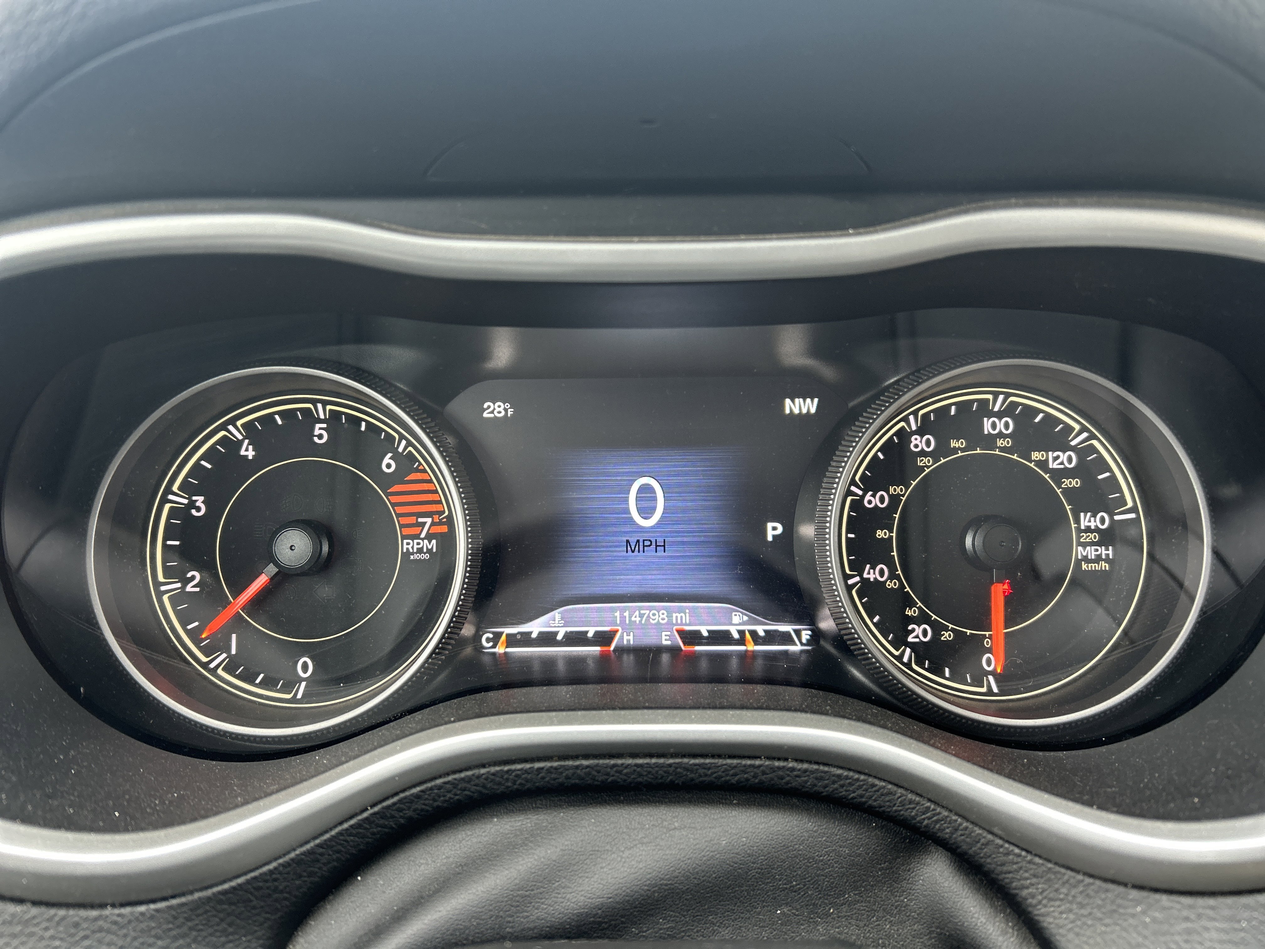 Used 2017 Jeep Cherokee Limited image 15